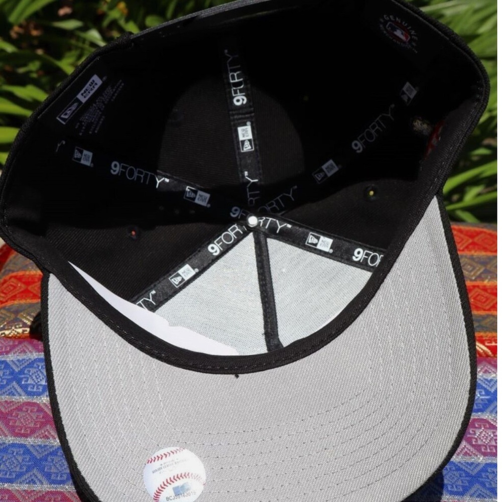 Black Yankees Baseball Cap - Picture 5 of 7